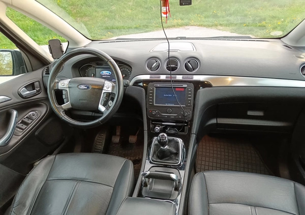 Ford S-Max cena 29900 przebieg: 362000, rok produkcji 2013 z Dębica małe 379